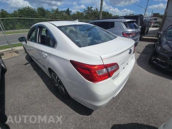 2017 Subaru Legacy 2.5i Sport - miniatura 2