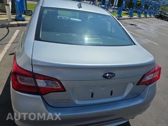 2017 Subaru Legacy 3.6R Limited - miniatura 5