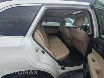 2017 Subaru Outback 2.5i Limited – miniatura 16