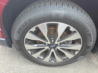 2017 Subaru Outback 2.5i Limited - miniatura 8