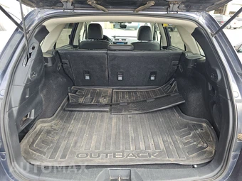 2017 Subaru Outback 2.5i Limited – miniatura 16