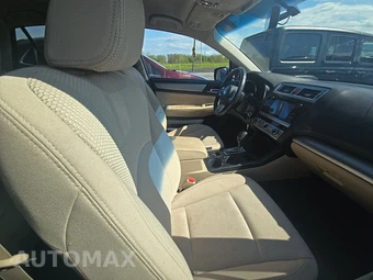 2017 Subaru Outback 2.5i Premium – miniatura 13