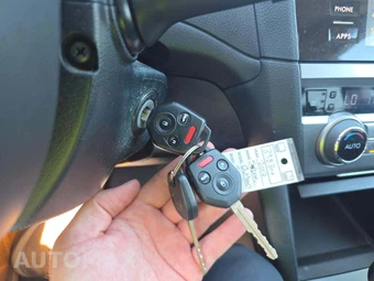 2017 Subaru Outback 2.5i Premium – miniatura 5