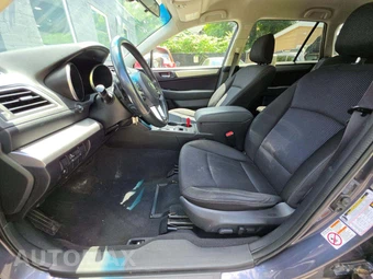 2017 Subaru Outback 2.5i Premium – miniatura 6