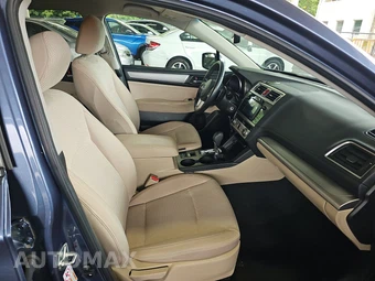 2017 Subaru Outback 2.5i Premium – miniatura 8