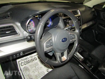 2017 Subaru Outback 2.5i Premium – miniatura 9