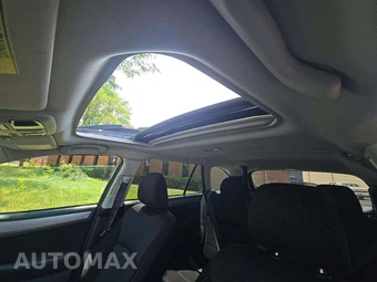 2017 Subaru Outback 2.5i Premium – miniatura 8