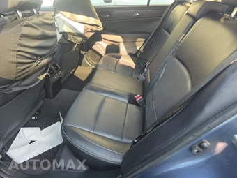 2017 Subaru Outback 3.6R Limited - miniatura 13