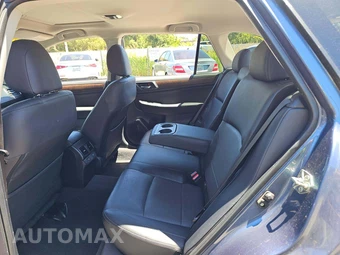 2017 Subaru Outback 3.6R Limited – miniatura 10