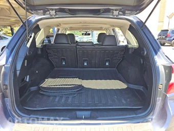 2017 Subaru Outback 3.6R Limited – miniatura 11