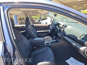2017 Subaru Outback 3.6R Limited – miniatura 15