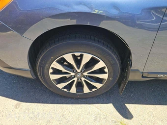 2017 Subaru Outback 3.6R Limited – miniatura 18