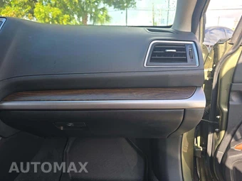 2017 Subaru Outback 3.6R Touring – miniatura 19