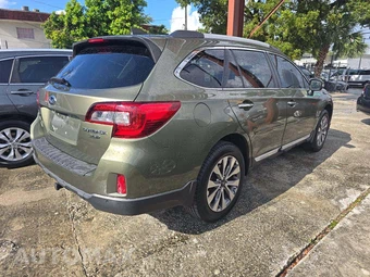 2017 Subaru Outback 3.6R Touring – miniatura 3