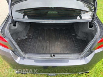 2017 Subaru WRX Premium – miniatura 11