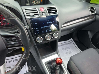 2017 Subaru WRX Premium – miniatura 7