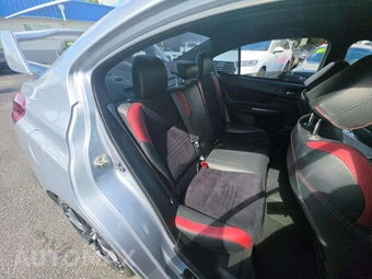 2017 Subaru WRX STi – miniatura 16