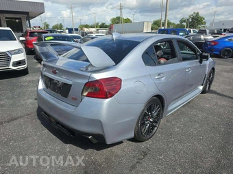 2017 Subaru WRX STi – miniatura 3