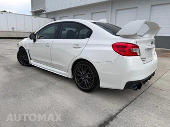 2017 Subaru WRX STi - miniatura 3