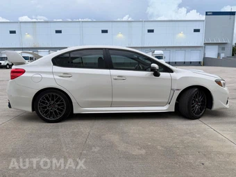 2017 Subaru WRX STi - miniatura 6
