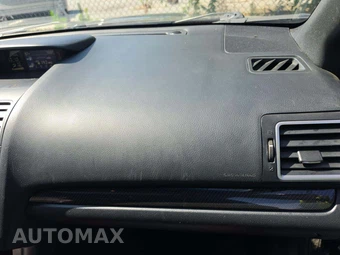 2017 Subaru WRX STi Limited w/Low Profile Trunk Spoiler - miniatura 19