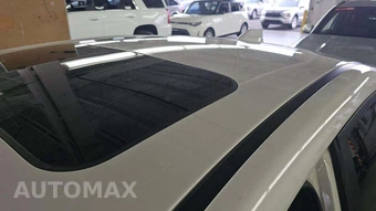 2017 Subaru WRX STi Limited w/Low Profile Trunk Spoiler - miniatura 19