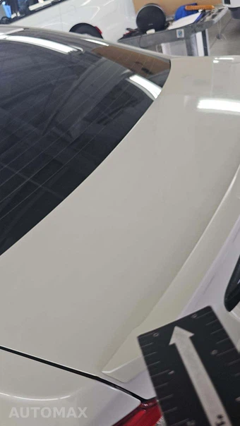 2017 Subaru WRX STi Limited w/Low Profile Trunk Spoiler - miniatura 24
