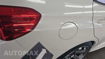 2017 Subaru WRX STi Limited w/Low Profile Trunk Spoiler - miniatura 29