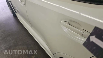 2017 Subaru WRX STi Limited w/Low Profile Trunk Spoiler - miniatura 40