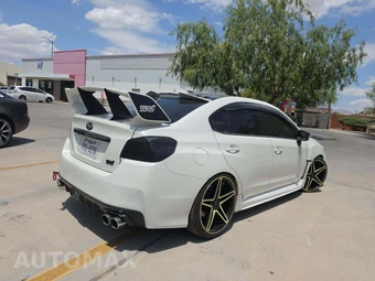 2017 Subaru WRX STi Limited w/Wing Spoiler - miniatura 3