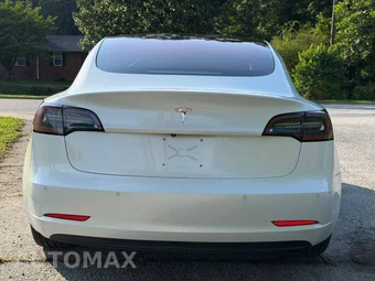 2017 Tesla Model 3 Long Range – miniatura 4