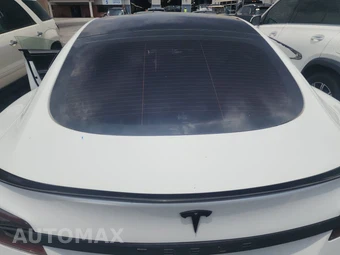 2017 Tesla Model S 75 – miniatura 16
