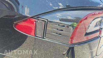 2017 Tesla Model S 75 – miniatura 23