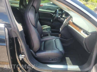 2017 Tesla Model S 75 – miniatura 8
