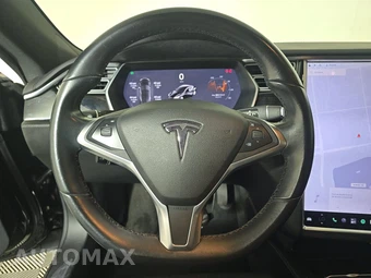 2017 Tesla Model S 75D – miniatura 10