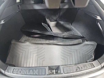 2017 Tesla Model S 75D – miniatura 16