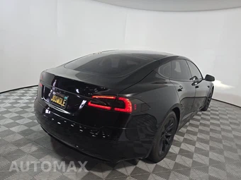 2017 Tesla Model S 75D – miniatura 4