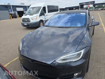 2017 Tesla Model S 90D – miniatura 2