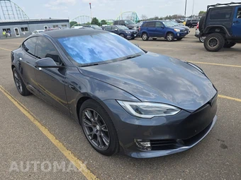 2017 Tesla Model S 90D – miniatura 3