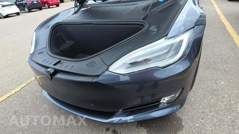 2017 Tesla Model S 90D – miniatura 35