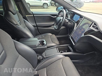 2017 Tesla Model S 90D – miniatura 8