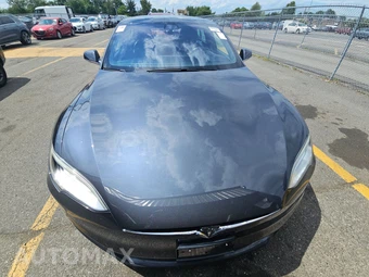2017 Tesla Model S 90D – miniatura 2