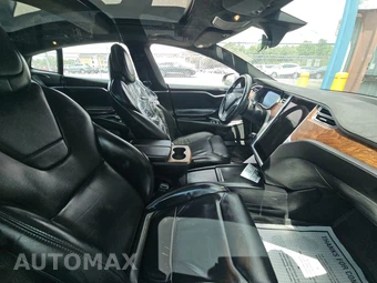 2017 Tesla Model S 90D – miniatura 8