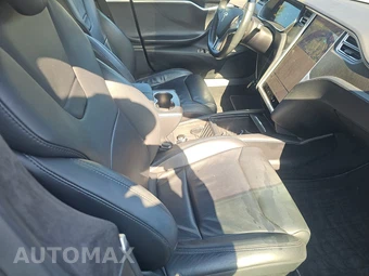 2017 Tesla Model S 90D – miniatura 8