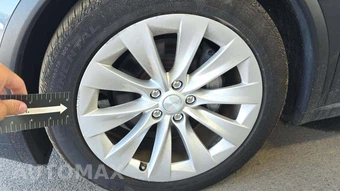2017 Tesla Model X 100D – miniatura 34