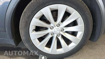 2017 Tesla Model X 100D – miniatura 36