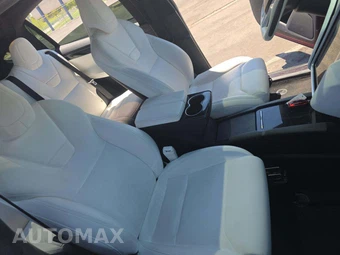 2017 Tesla Model X 100D - miniatura 16