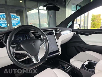2017 Tesla Model X 100D - miniatura 10