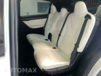 2017 Tesla Model X - miniatura 14