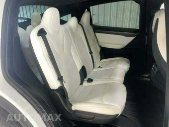 2017 Tesla Model X - miniatura 18